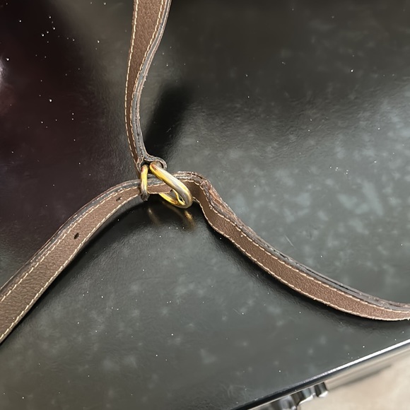 Gucci G Logo Bucket Bag with COA included - Picture 11 of 16